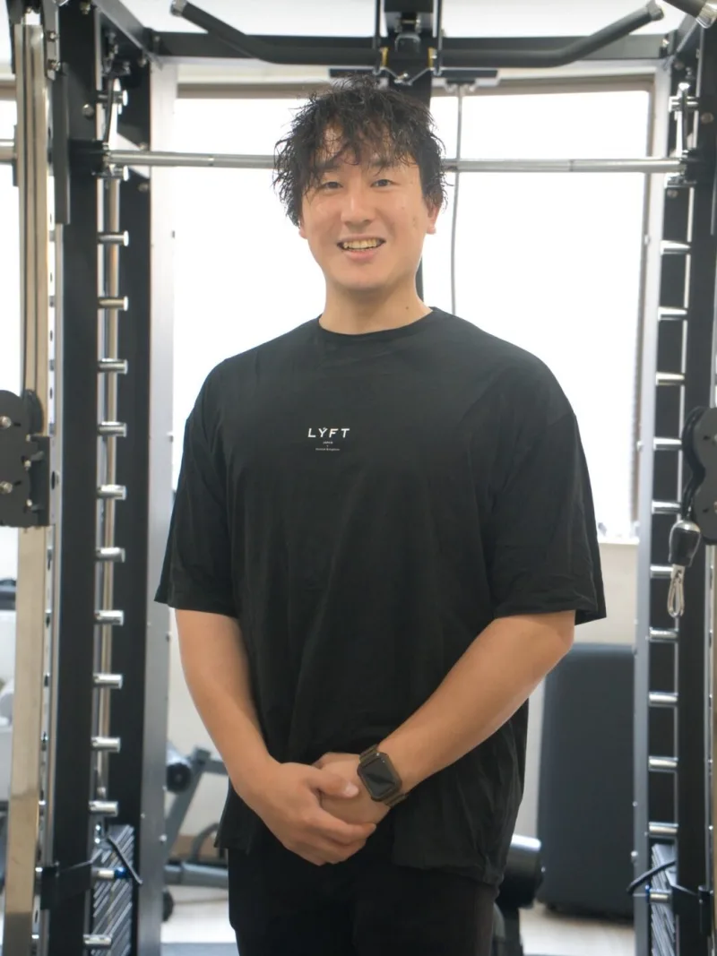 トレーナー SHUJI